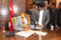 प्रधानमन्त्रीद्वारा सिंहदरबार पुगेर पदबहाली